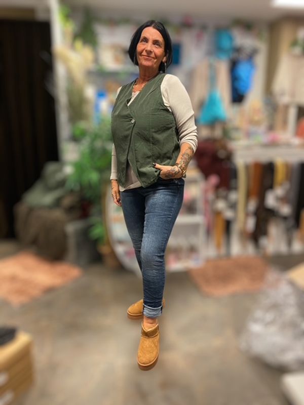 Hortense Babyfløyel Vest Military